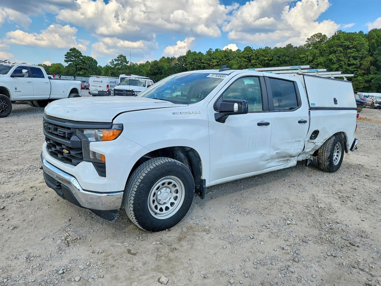 2024 CHEVROLET SILVERADO Work Truck — Front 3/4