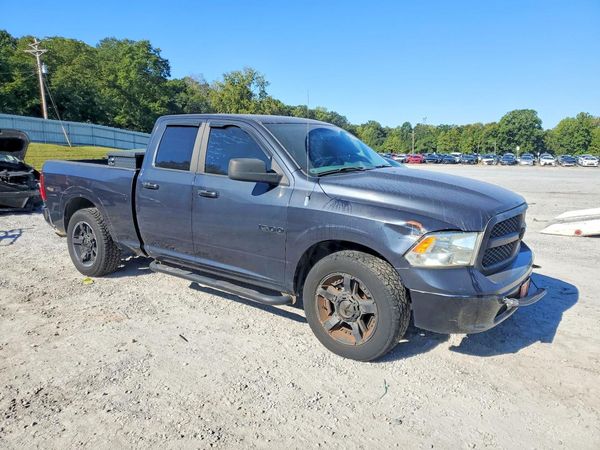 2013 RAM 1500 SLT — Passenger 3/4