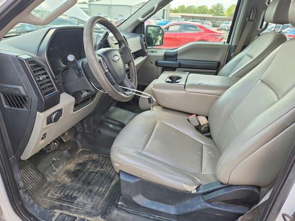 2020 FORD F150 — DENT