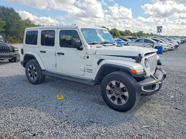 2021 JEEP WRANGLER Unlimited Sahara — Passenger 3/4