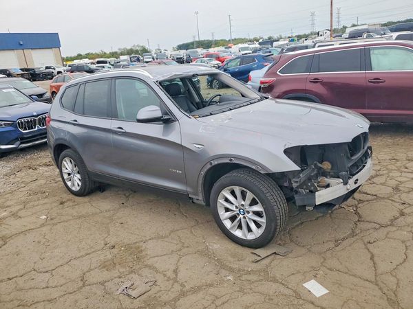 2017 BMW X3 xDrive28i — Passenger 3/4
