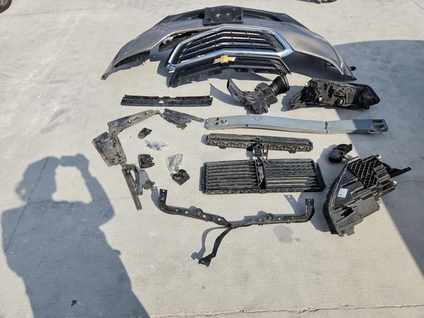 2019 CHEVROLET EQUINOX LT (1LT) — LOOS