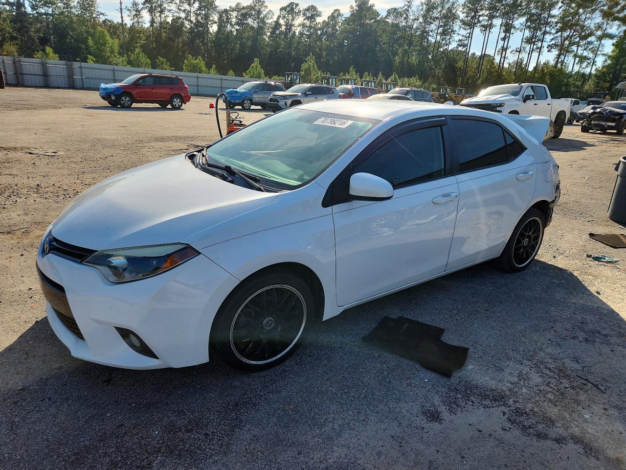 2015 TOYOTA COROLLA L/LE — Front 3/4
