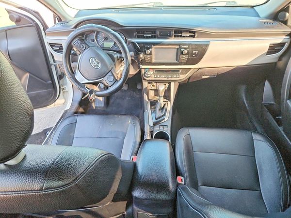 2015 TOYOTA COROLLA L/LE — CKPT