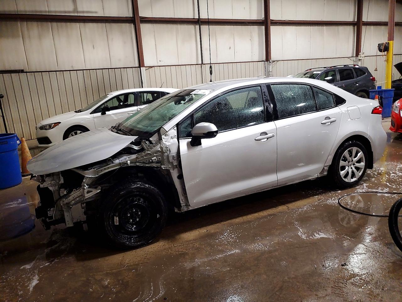 2022 TOYOTA COROLLA LE — Front 3/4