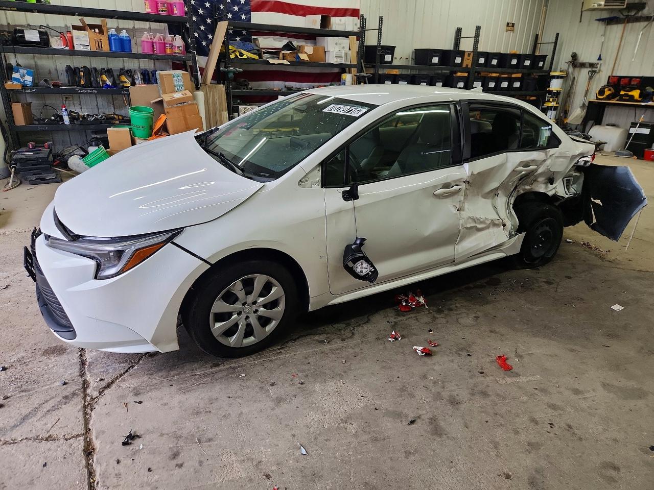 2024 TOYOTA COROLLA — Front 3/4