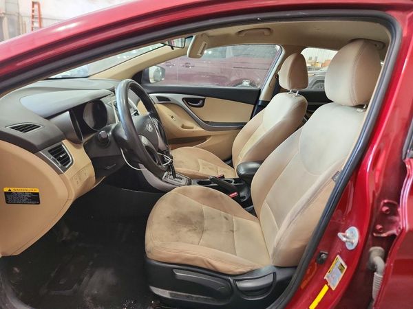 2013 HYUNDAI ELANTRA — DENT