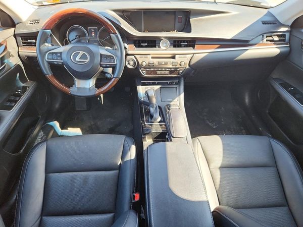 2018 LEXUS ES 350 — CKPT
