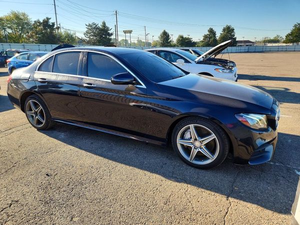 2017 MERCEDES-BENZ E E300-4M — Passenger 3/4