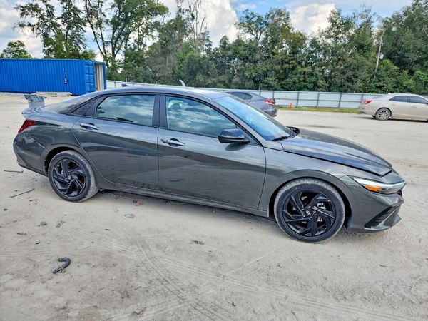 2026 HYUNDAI ELANTRA — Passenger 3/4