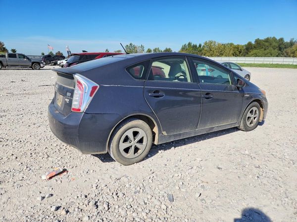 2013 TOYOTA PRIUS — PSRA
