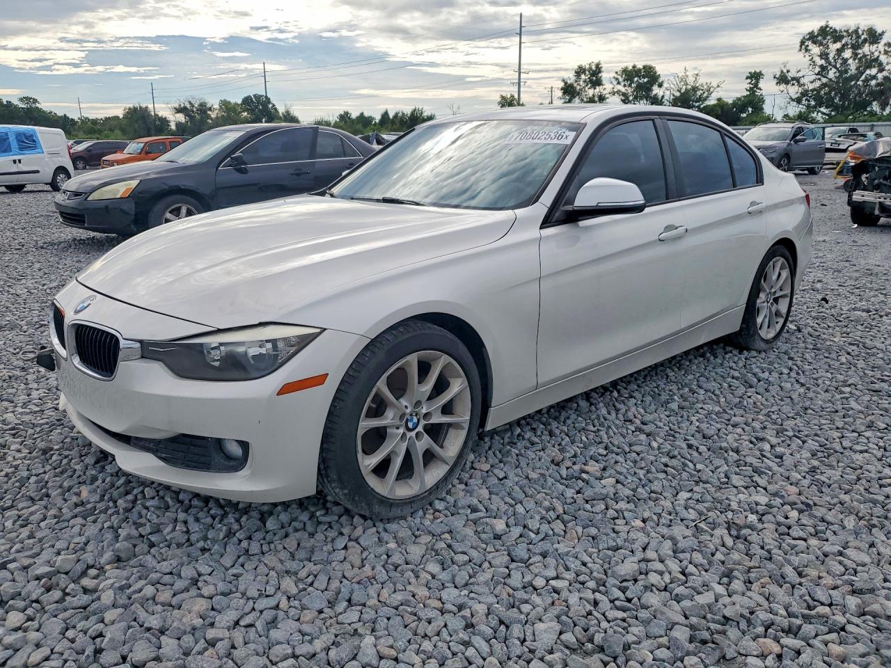 2014 BMW 3 SERIES SA — Front 3/4
