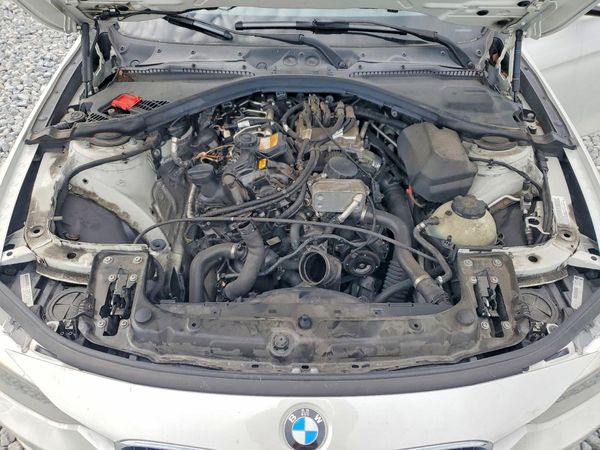 2014 BMW 3 SERIES SA — Engine bay
