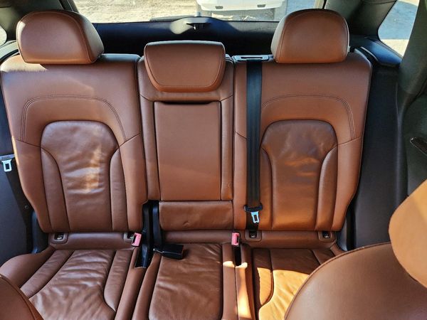 2012 AUDI Q5 Premium Plus — SUVN
