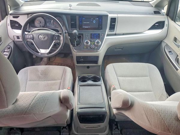2017 TOYOTA SIENNA LE Mobility/LE — CKPT