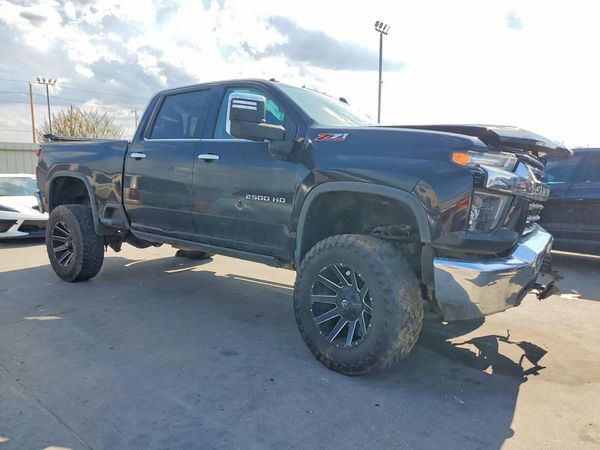 2021 CHEVROLET SILVERADO LTZ — Passenger 3/4