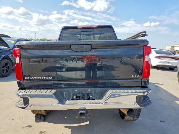2021 CHEVROLET SILVERADO LTZ — DIRR