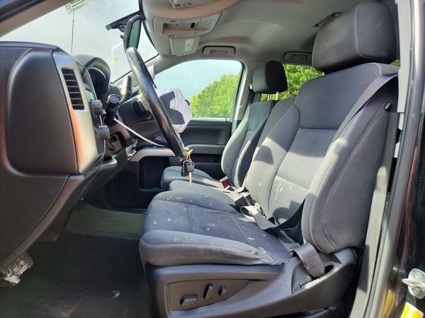 2018 CHEVROLET SILVERADO LT — DENT