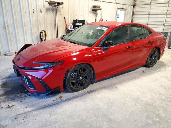 2026 TOYOTA CAMRY — DSFA — Front 3/4