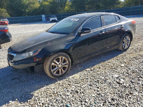 2013 KIA OPTIMA EX — Front 3/4