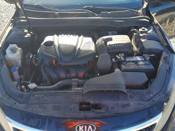 2013 KIA OPTIMA EX — Engine bay