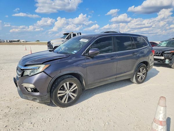 2017 HONDA PILOT EXL — Front 3/4