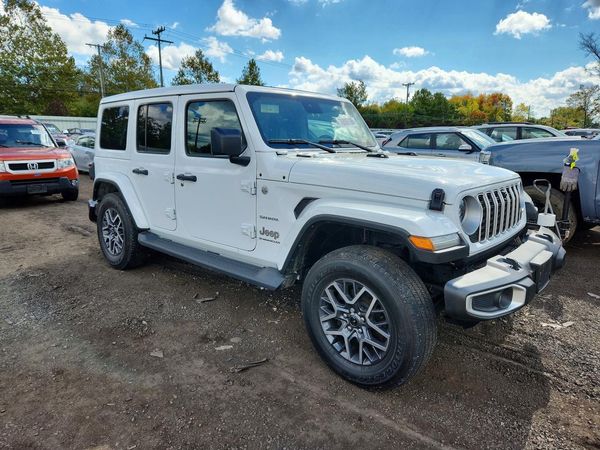 2024 JEEP WRANGLER Sahara — Passenger 3/4