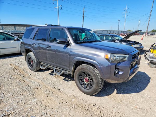 2021 TOYOTA 4RUNNER SRS Prem — Passenger 3/4