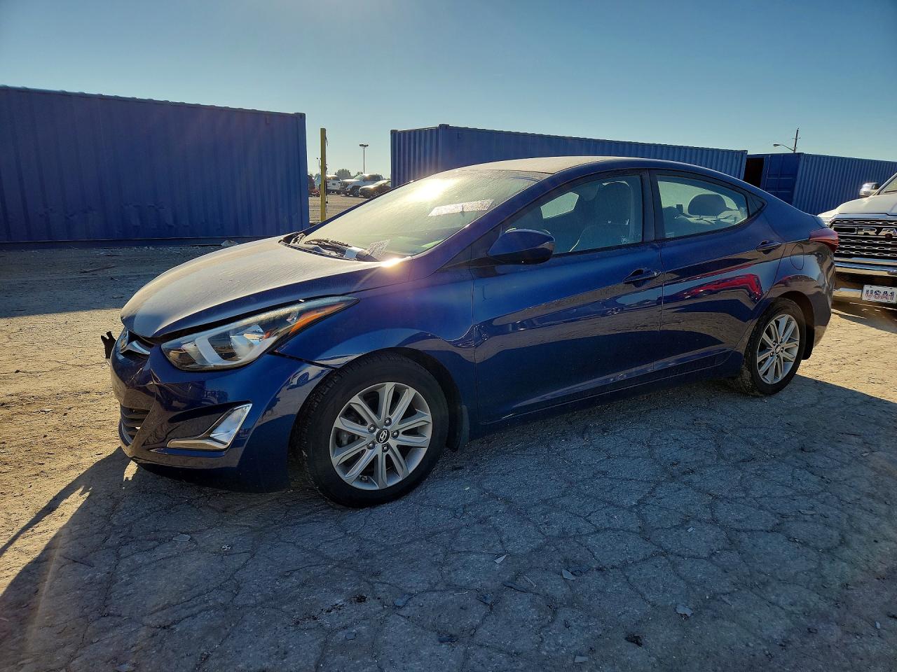 2016 HYUNDAI ELANTRA — Front 3/4