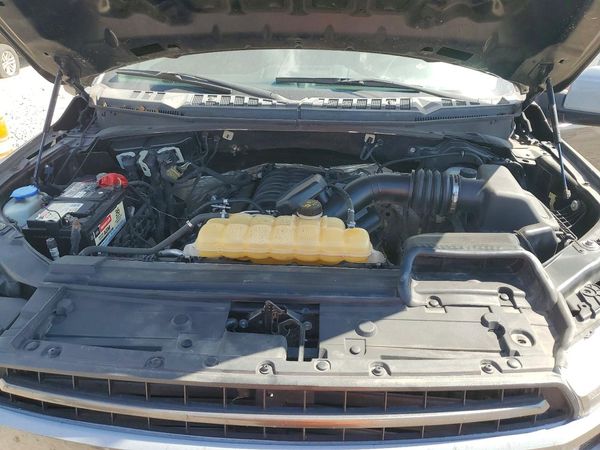 2018 FORD F150 — Engine bay