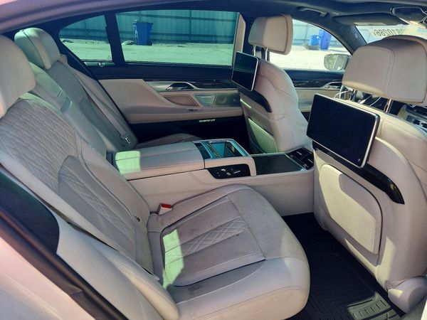 2016 BMW 750 xDrive — PSRS