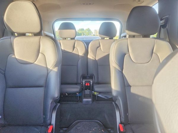2024 VOLVO XC90 Plus Bright — SUVN
