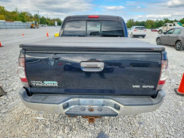 2013 TOYOTA TACOMA Delux — DIRR