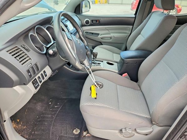 2013 TOYOTA TACOMA Delux — DENT