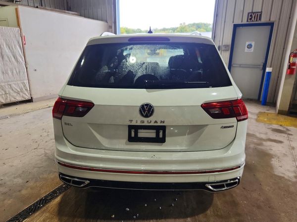 2024 VOLKSWAGEN TIGUAN 4Motion SEL R-Line Black — DIRR