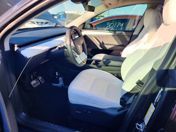 2023 TESLA MODEL Y — DENT