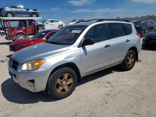 2012 TOYOTA RAV4 — DSFA — Front 3/4