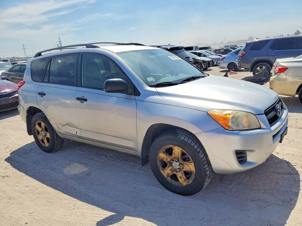 2012 TOYOTA RAV4 Standard — Passenger 3/4