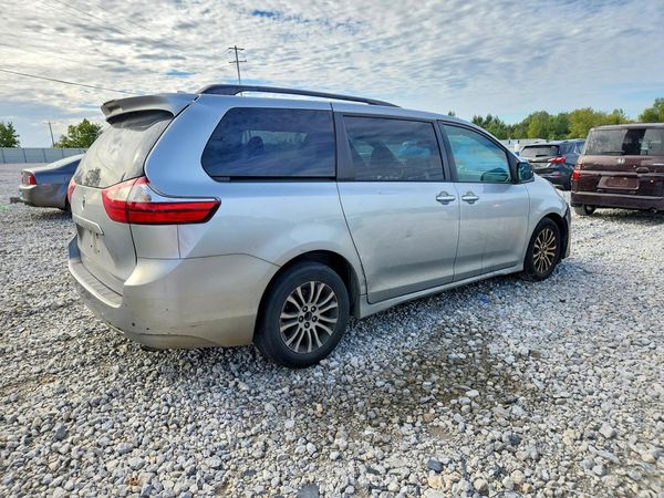 2019 TOYOTA SIENNA — PSRA
