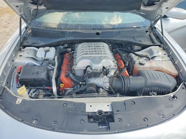 2020 DODGE CHARGER SRT HELLCAT — Engine bay
