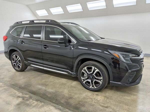 2023 SUBARU ASCENT LIMITED 7 ES, SMART, DMS — Passenger 3/4