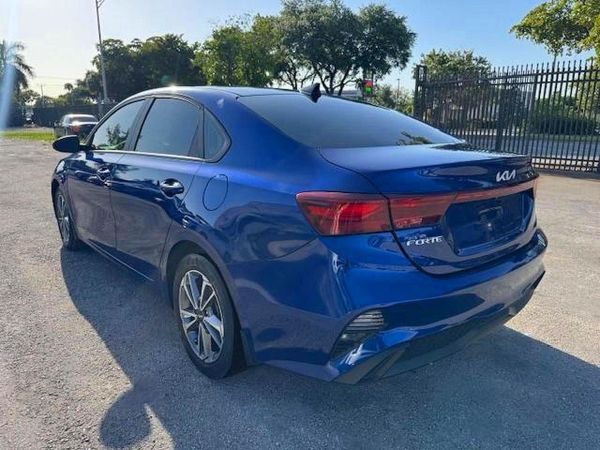 2022 KIA FORTE