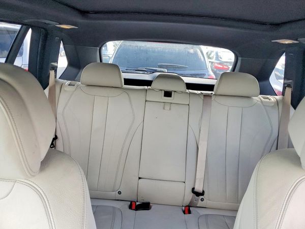 2017 BMW X5 xDrive40e — SUVN