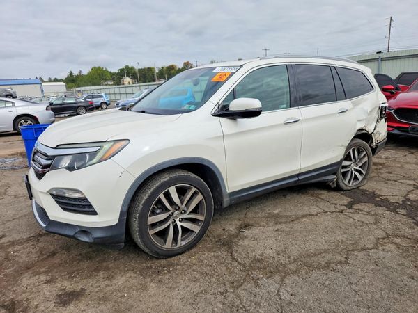 2018 HONDA PILOT TOURING — Front 3/4