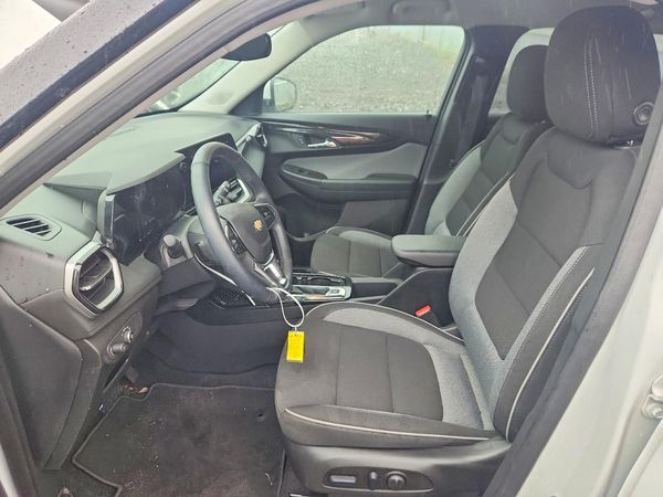 2026 CHEVROLET TRAILBLZR LT — DENT