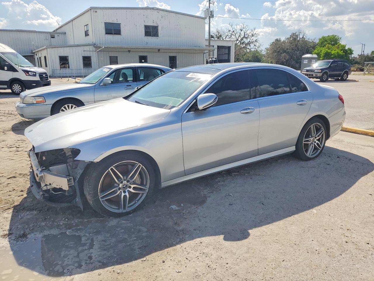2017 MERCEDES-BENZ E E300