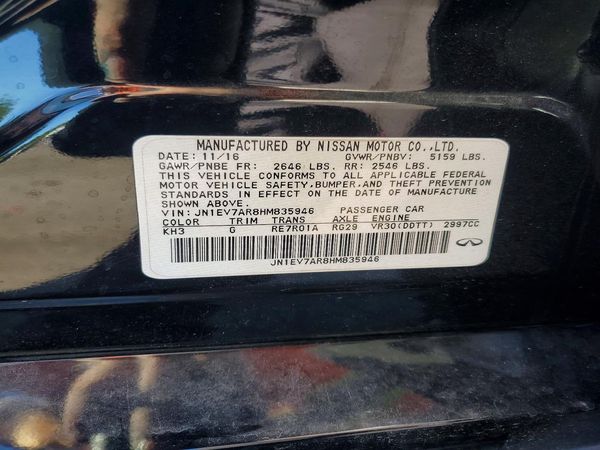 2017 INFINITI Q50 — VINS