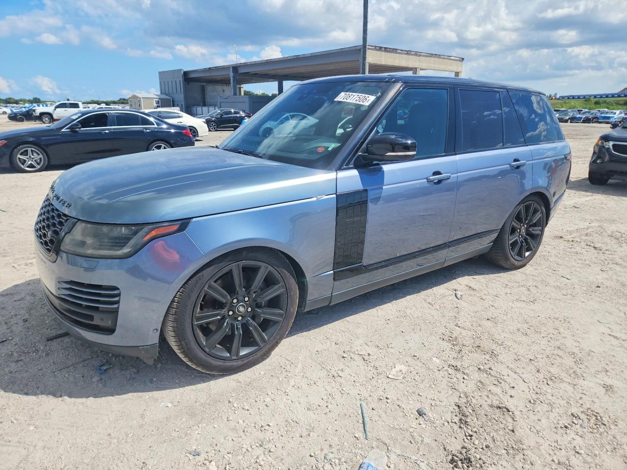 2019 LAND ROVER RANGEROVER HSE — Front 3/4