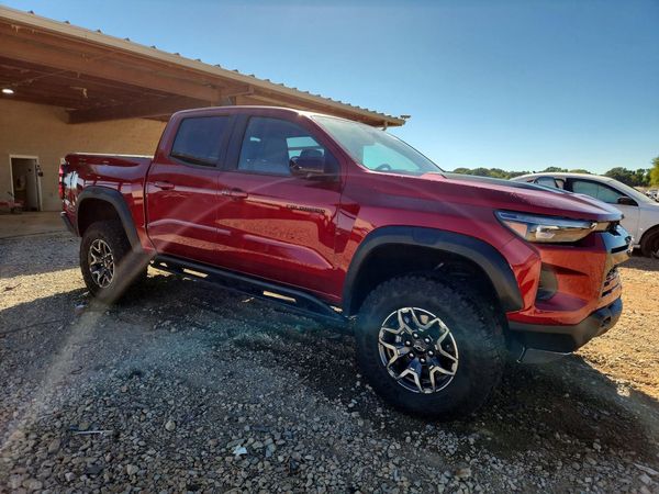 2023 CHEVROLET COLORADO ZR2 — Passenger 3/4