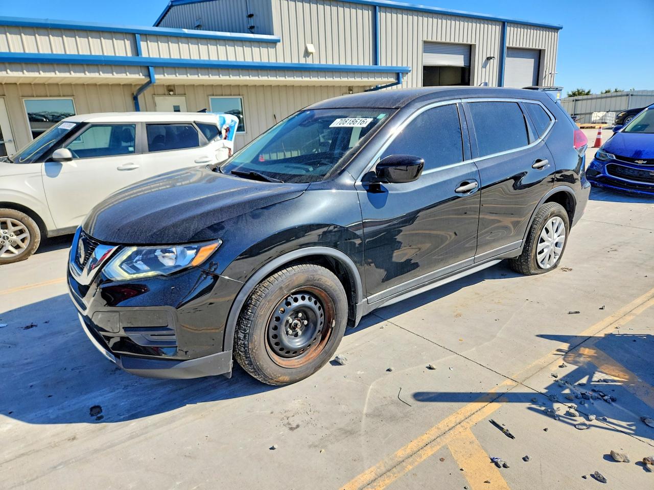 2020 NISSAN ROGUE — Front 3/4